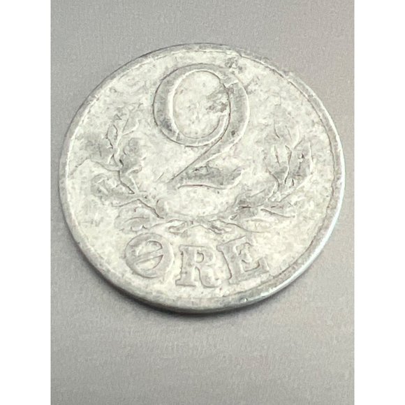 Danish 2 Ore Coin Christian X Antique Collectible - Picture 2 of 2